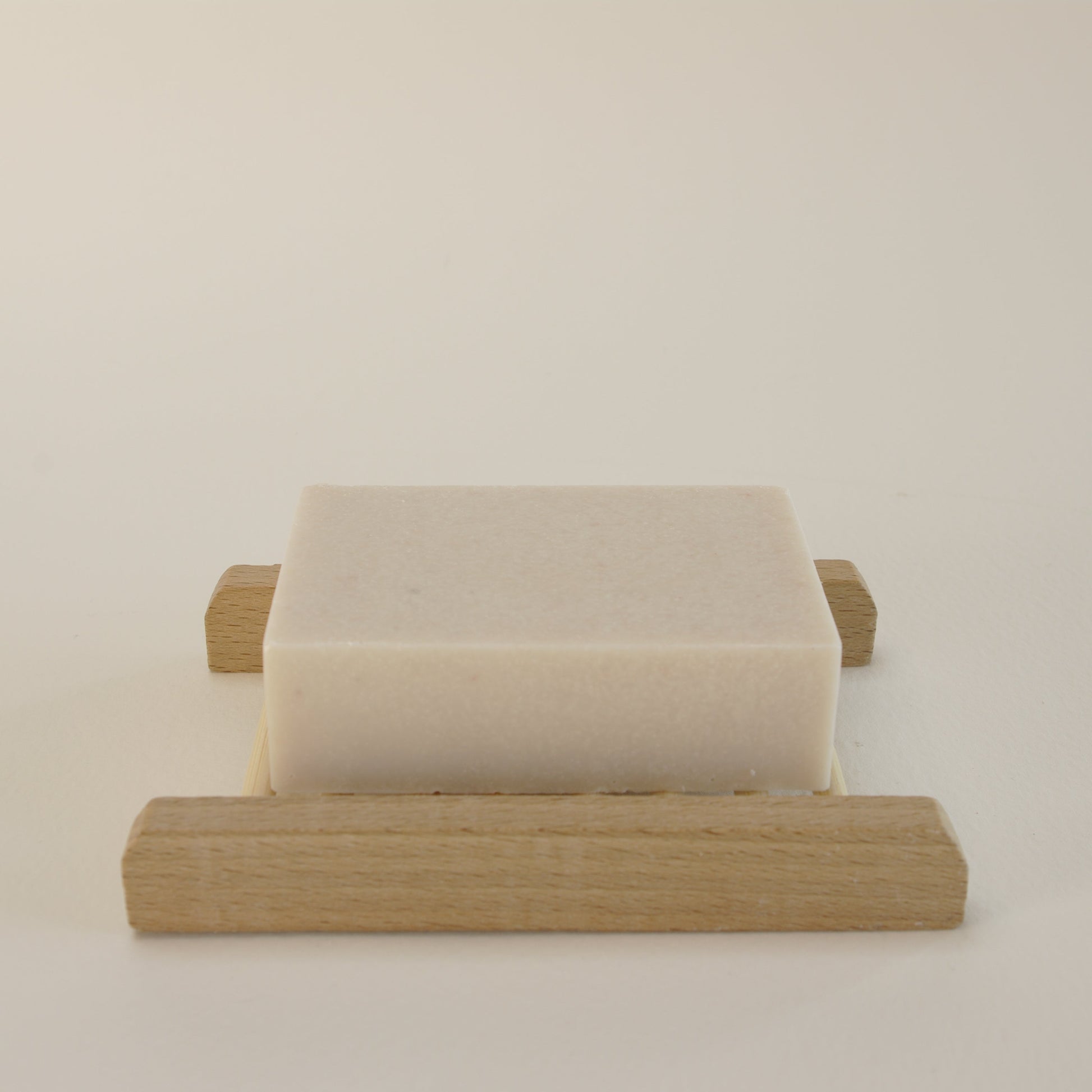 himalayan salt soap with lavender with a bamboo soap rack