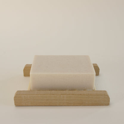 himalayan salt soap with lavender with a bamboo soap rack
